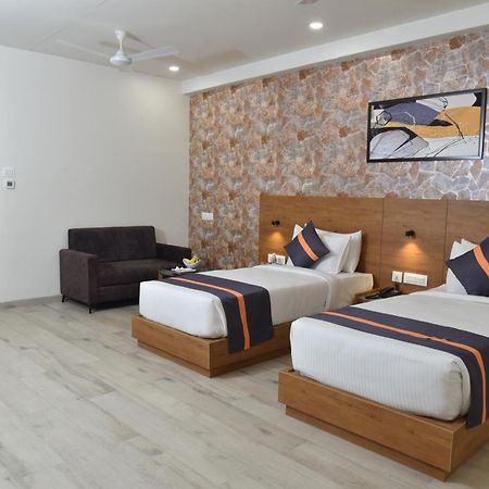 Kevadia Comfort Inn , Statue Of Unity מראה חיצוני תמונה