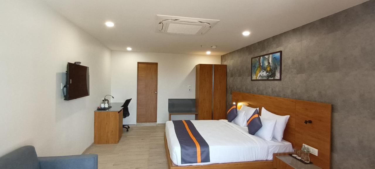Kevadia Comfort Inn , Statue Of Unity מראה חיצוני תמונה