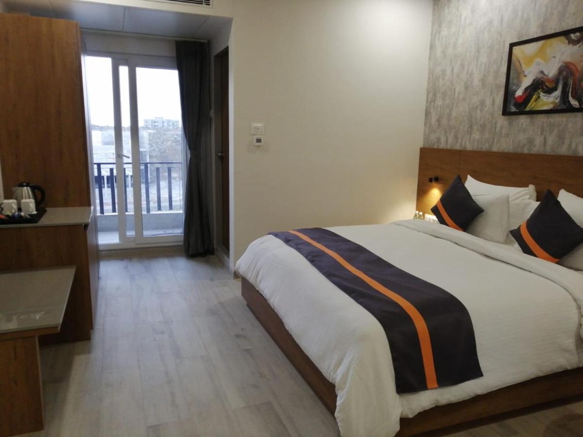 Kevadia Comfort Inn , Statue Of Unity מראה חיצוני תמונה