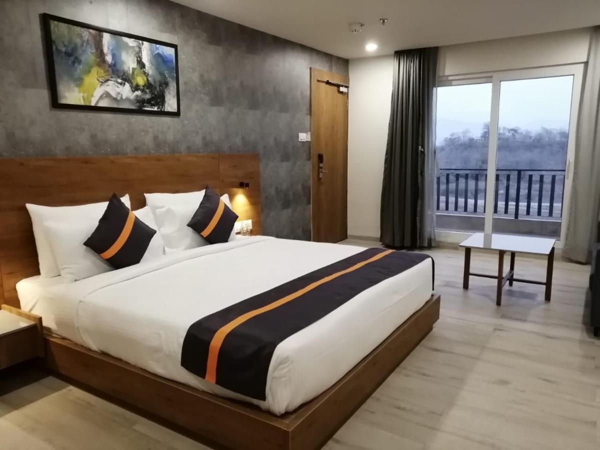 Kevadia Comfort Inn , Statue Of Unity מראה חיצוני תמונה